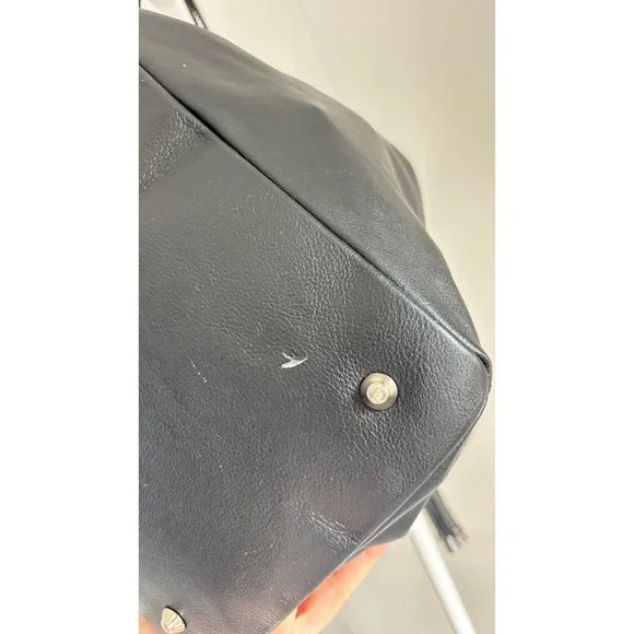 $1,095 Authentic Valentino Tote Bag Black Leather Silver Chain Strap V Logo - Picture 13 of 16